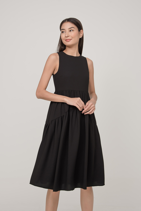 Tiera Tiered Pocket Midi Dress