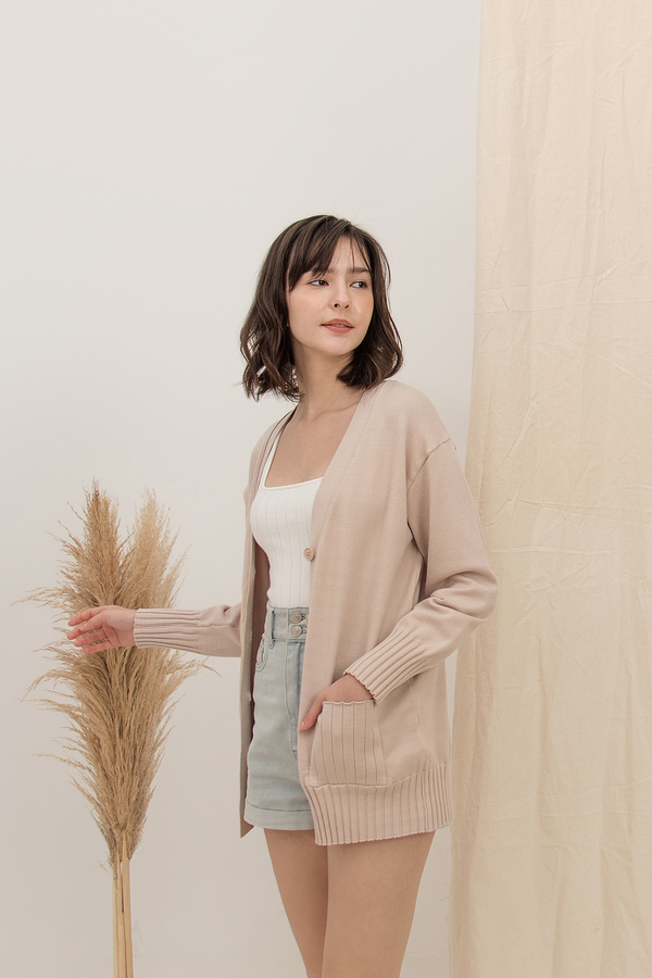 Cozie Oversized Pocket Knit Cardigan