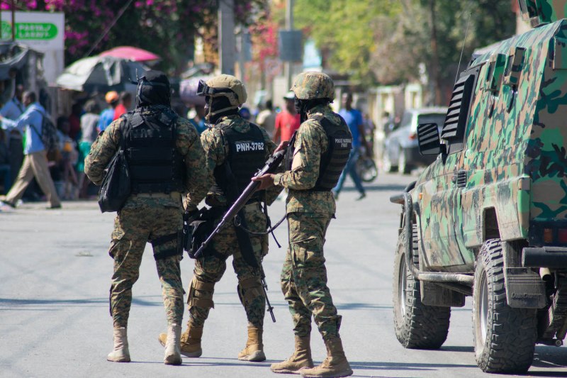Police officers deploy in Port-au-Prince, Haiti, on March 9.