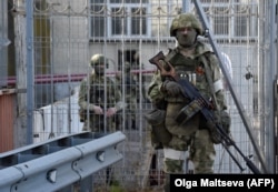 Российские военные в оккупированной Херсонской области. 20 мая 2022 года. Фото: AFP