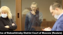 Алексей Навальный в суде по делу о клевете на ветерана, 16 февраля 2021 года. Фото: Reuters