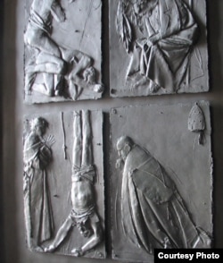 Врата смерти работы Манцу в соборе Святого Петра.
