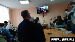 Судебный процесс по делу Евгения Ройзмана о дискредитации армии. 26 апреля 2023, Екатеринбург