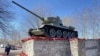 Демонтированный памятник танку Т-34 в Нарве, 9 мая 2022 года