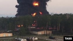 Пожар на нефтебазе в Брянске 