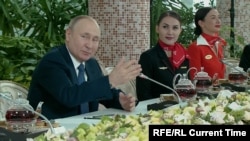 Владимир Путин на встрече с сотрудницами "Аэрофлота". 5 марта 2022 года