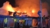 "Тушить-то нечем здесь, воды нет". Более 20 погибших на пожаре в Кемерове
