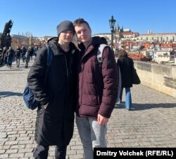 Дмитрий Северов и Александр Янчук добрались до Праги