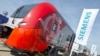 Поезд Desiro, произведенный концерном Siemens для Российских железных дорог, на международной выставке Innotrans 2012 в Берлине, сентябрь 2012 года