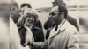 Журналист Ефим Барбан встречает Дюка Эллингтона в аэропорту "Пулково". 1971 год. 