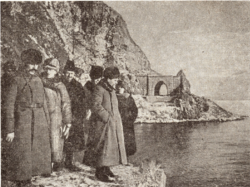 М. Калинин в 1921 году в бухте Березовой, на месте падения "золотого эшелона"