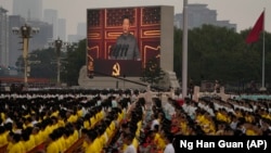 Выступление Си Цзиньпина в честь 100-летия основания компартии Китая. Площадь Тяньаньмэнь в Пекине. 1 июля 2021 года. 