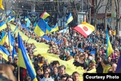 Марш сторонников единства Украины. Одесса, 30 марта 2014 года. Фото "Думская"