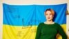 "Ты должен уметь бороться". Как радио помогает украинским беженцам