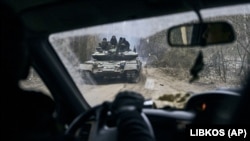Украинский танк рядом с Кременной, архивное фото