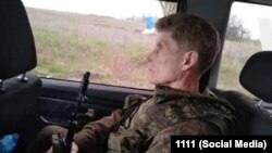 Олег Кожемяко во время поездки к войскам