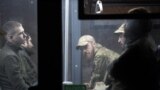 Сдавшиеся в плен военнослужащие украинской армии с территории завода "Азовсталь