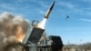 Пуск тактической баллистической ракеты класса «земля — земля» ATACMS с установки M270 MLRS. Иллюстративное фото