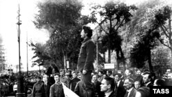 Выступление Л.Троцкого на митинге в Москве
