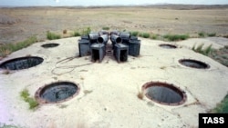 Казахстан, 11 августа. В 1953 году на Семипалатинском полигоне проведено успешное испытание первой советской термоядерной бомбы РДС-6 мощностью 400 кт. На снимке – место, где это испытание проведено