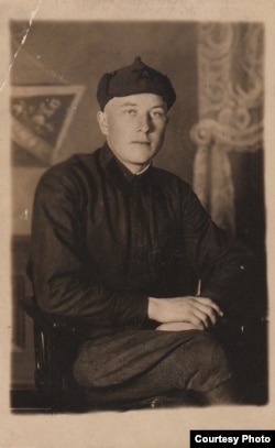 Михаил Филиппов, боец Красной армии