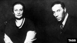 Анна Ахматова и Борис Пастернак, 1946