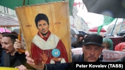 Шуточная икона с изображением Павла Дурова на т. н."монстрации"