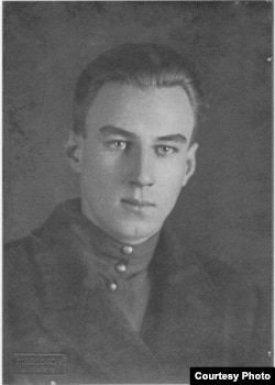 Леонид Зуров, 1923