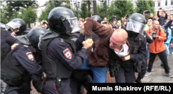 Массовые задержания на Пушкинской площади 3 августа 2019 года в Москве