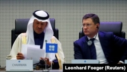 Представители РФ и Саудовской Аравии на заседании ОПЕК+