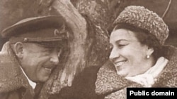 Лидия Русланова с Владимиром Крюковым