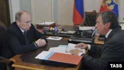 Путин и Сечин в 2012 году