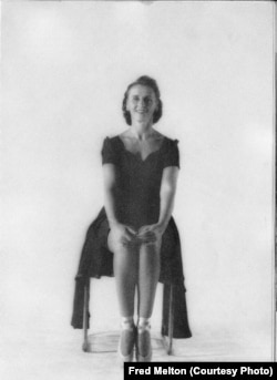 Антонина Тумковская, Нью-Йорк, 1948. Фото Fred Melton.