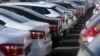 В апреле 2022 года продажи автомобилей в России снизились в пять раз