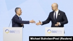Президент Швейцарии Игнацио Кассис и премьер-министр Украины Денис Шмыгаль 