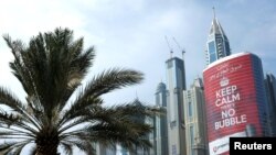 Реклама продажи недвижимости в Дубае со слоганом: "Будь спокоен, это не пузырь"