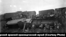 Крушение поезда под Красноярском. 1917 г.
