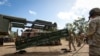 Quân Mỹ đang lắp ATACMS, hệ thống tên lửa chiến thuật lục quân, trong một cuộc tập trận ở Úc