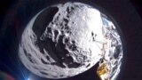 Лунный посадочный модуль «Одиссей» снял изображение кратера Шомбергера на Луне, 23 февраля 2024 года
