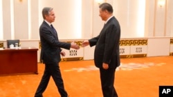 Державний секретар США Ентоні Блінкен зустрічається з президентом Китаю Сі Цзіньпіном у Домі народних зборів 26 квітня 2024 року в Пекіні.