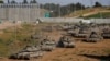 Izraelski tenkovi na putu za Gazu, nedaleko od granice Izraela i Gaze, 10. aprila 2024. (Foto: Reuters/Amir Cohen)