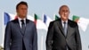 Les président français et algérien Emmanuel Macron (à g.) et Abdelmadjid Tebboune.