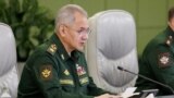 Bộ trưởng Quốc phòng Nga Sergei Shoigu chủ trì một cuộc họp với lãnh đạo các lực lượng vũ trang tại Moscow, Nga, ngày 2/4.
