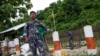Polisi Myanmar melakukan patroli di dekat perbatasan dengan Bangladesh (foto: ilustrasi). 