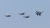 파키스탄 공군 JF-17 전투기들이 비행하고 있다. (자료사진)