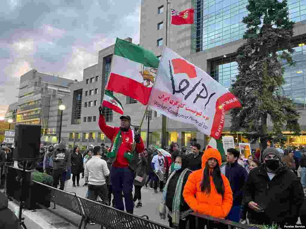 حزب کمونیست کارگری ایران که دعوت کننده این تجمع در دانشگاه تورنتو بود از همه گروه&zwnj;ها درخواست کرده بود تا با کنارگذاشتن اختلافات، علیه سرکوب جمهوری اسلامی متحد شوند و از اعتراض&zwnj;های سراسری ایرانیان پشتیبانی کنند.