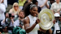 Serena Williams, vencedora do torneio de Wimbledon, Londres, 9 Julho 2016