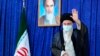 Али Хаменеи у мавзолея аятоллы Хомейни в Тегеране, 4 июня 2022 г.