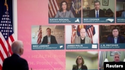 Джо Байден участвует в виртуальном совещании с губернаторами-демократами, Белый дом, 1 июля 2022 года