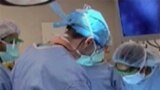 Ảnh tư liệu - Một ca phẫu thuật cắt khối bướu nặng 90kg tại Việt Nam 